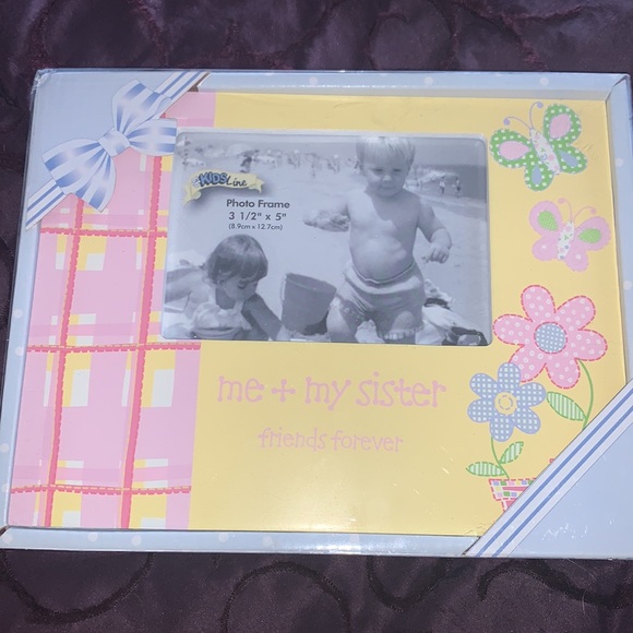 🆕 “Me & My Sister” Picture Frame - Picture 2 of 4